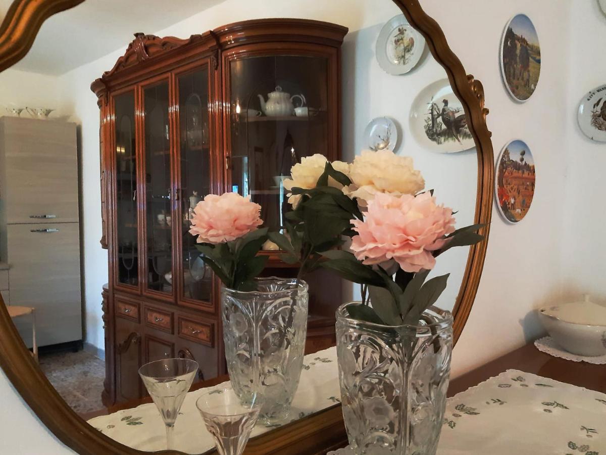 A Casa Di Carla Apartment Terracina Bagian luar foto